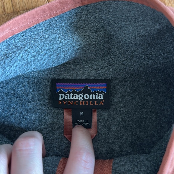 Women’s Patagonia Jacket - Picture 7 of 10